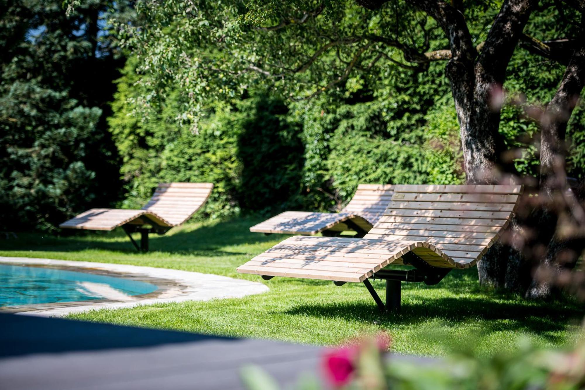 Hotel Ander Бруніко Екстер'єр фото