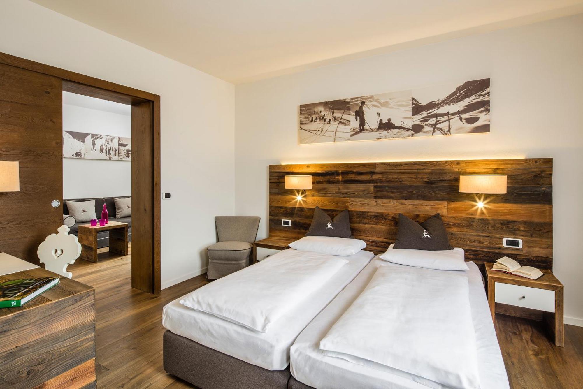 Hotel Ander Бруніко Екстер'єр фото